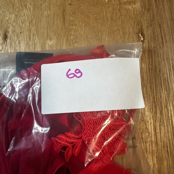 Bluebella Red Lace Trimmed Mesh Bra Thong Lingerie Set Womens Size L - Picture 12 of 12